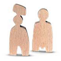 INUK DESIGN Træfigurer - mand og kvinde